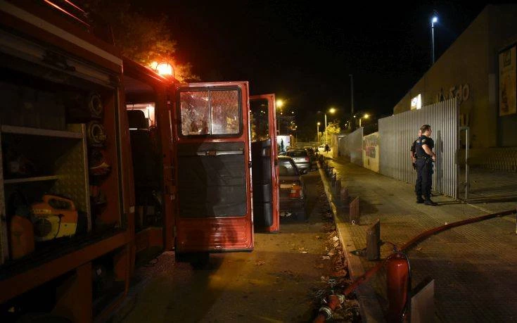 Τέλος στο θρίλερ! Δεν εντοπίστηκε κανείς εγκλωβισμένος στο κτίριο που κατέρρευσε στον Πειραιά